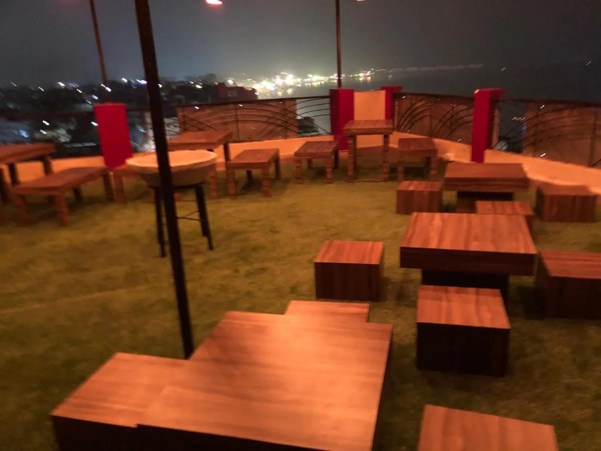 Backpackers Park Varanasi 0*,  India